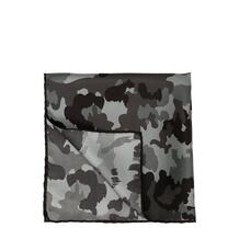 Шелковый платок с камуфляжным принтом Tom Ford 2343500