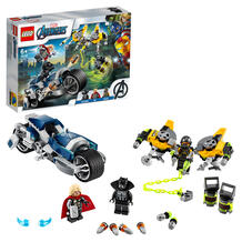 Конструктор LEGO Marvel Super Heroes 76142 Мстители: Атака на спортбайке 12184570