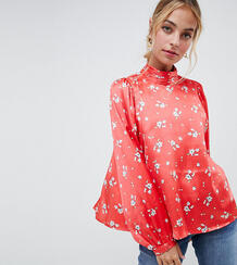 Атласная блузка с цветочным принтом и открытой спиной ASOS DESIGN Peti Asos Petite 1335196