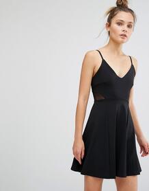 Короткое приталенное платье на бретельках с сеточкой New Look - Черный 909039