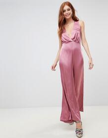 Комбинезон с глубоким вырезом и широкими штанинами New Look - Розовый 1305325