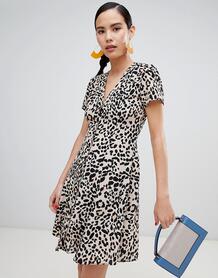 Чайное платье на пуговицах с леопардовым принтом New Look - Коричневый 1325481