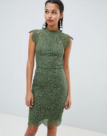 Кружевное платье-футляр с фигурными краями Chi Chi London - Зеленый 1295485