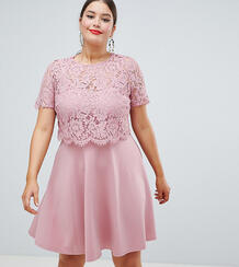 Короткое приталенное платье с кружевной отделкой Club L Plus - Розовый 1267673