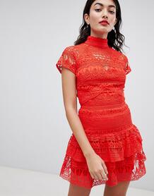 Кружевное ярусное платье PrettyLittleThing - Красный 1265317