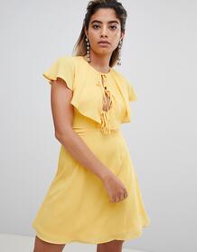Чайное платье с отделкой в стиле кейп Fashion Union - Желтый 1235768