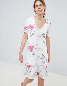Платье с заниженной талией и цветочным принтом Pieces Enna - Белый 1150154
