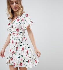 Платье мини с запахом, оборками и цветочным принтом Glamorous Petite 1223215