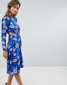 Платье миди с высокой горловиной и вырезами ASOS - Розовый ASOS DESIGN 1163711