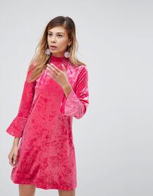 Бархатное платье с высоким воротом Monki - Розовый 1158823