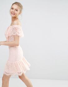 Кружевное платье с открытыми плечами Endless Rose - Розовый 877412