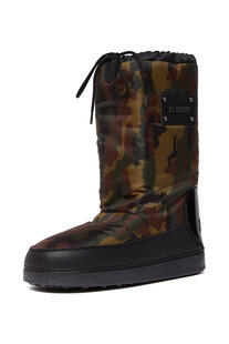 Boots Love Moschino 6195010