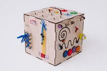 Деревянная игрушка Транспорт и геометрические фигуры с розеткой Бизикуб 845187