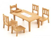Игровой набор Обеденный стол с 5 стульями Sylvanian Families 28017
