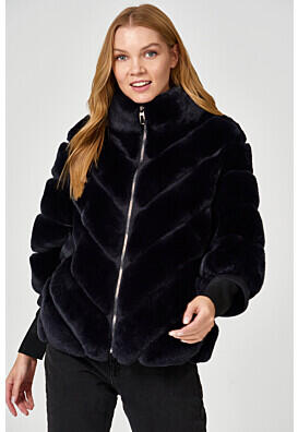 Укороченная шуба из меха кролика Virtuale Fur Collection 357288