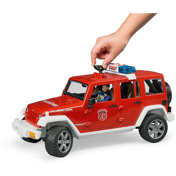 Машинка Пожарный внедорожник Jeep Wrangler Unlimited Rubicon, с фигуркой Bruder 5274490