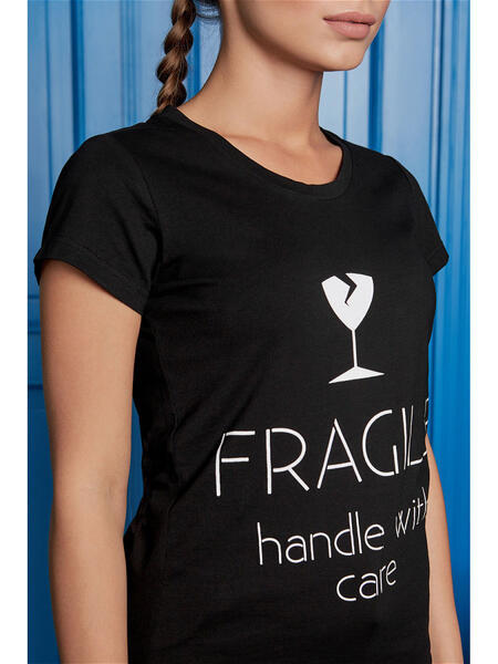 Футболка Fragile: handle with care Nothing But Love 4321374