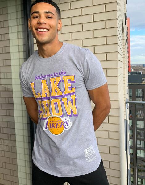 Серая футболка с принтом "LA Lakers lake show" NBA-Серый Mitchell & Ness 10850280