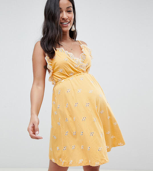 Сарафан мини с вышивкой ришелье ASOS DESIGN Maternity - Желтый Asos Maternity 1297687