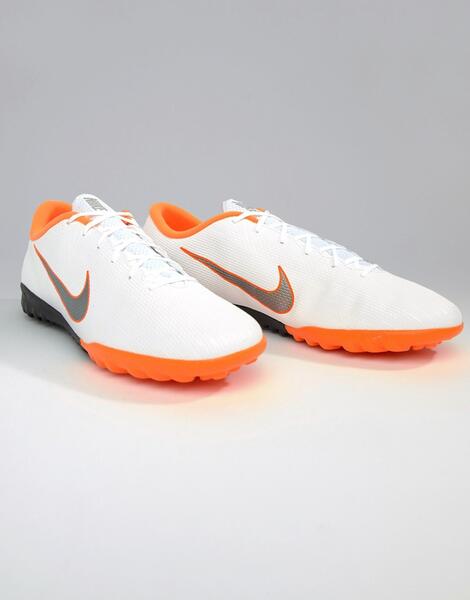 Белые футбольные бутсы для искусственных полей Nike Football Mercurial 1207290