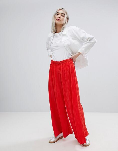 Плиссированные брюки с широкими штанинами Weekday - Красный 1246557