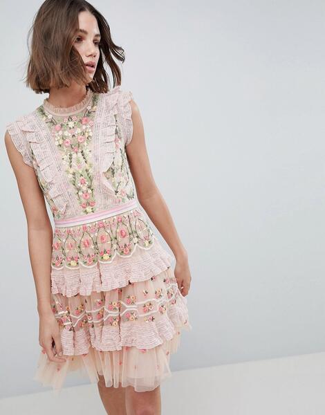 Платье мини с высоким воротом и вышивкой Needle & Thread - Розовый 1257906